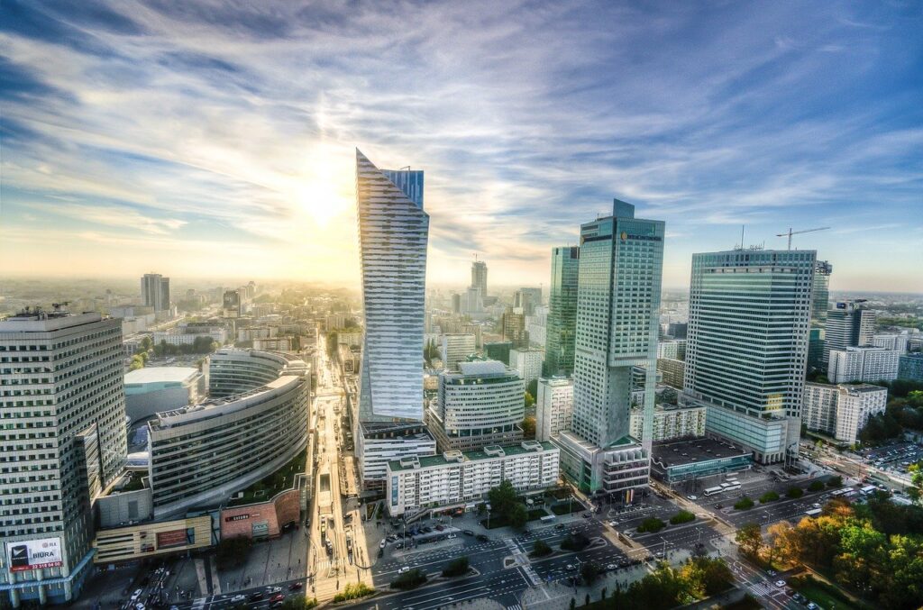 warsaw, skyline, cityscape-996626.jpg